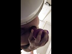 Solo dildo fuck