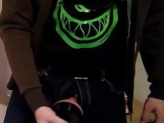 Feeling Gangsta till the Fleshlight pulls off the juice