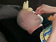 My second Breathplay. Latex Glovemask and Dildo suckig 26x7m