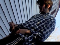 Watch Twinks Splash Their Piss