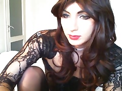 HOT crossdresser HannalhCD in black cums