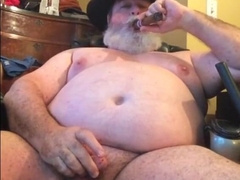 Round Dad Hairy man Plays Solo