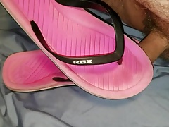 Pink flip flops for blowtrotter
