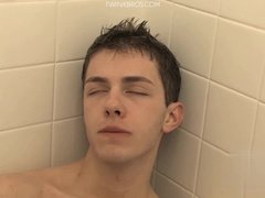 Keith Takes A Shower