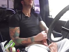 fit as fuck guy wanks and cums in his car