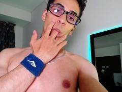 Twink with big pecs enjoys some solo time