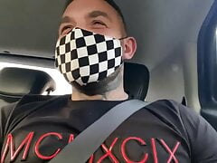 Offering $200  if driver shows me his cock & jerks with me
