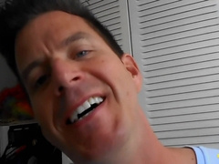 Bear Jeff Burst Got His Manstick Pulsating During Sole Have Fun