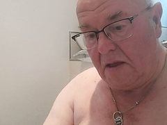 Cleaning my asshole