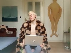 TWINK IS ALWAYS HUNGRY FOR RAW COCK