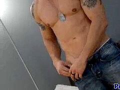 muscled solo hunk posing and masturbating