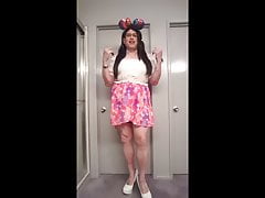 Will You Take Me To Disneyland? Outfit Video