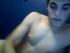 Sexy Cute teen 18+ Boy Wanking On Cam