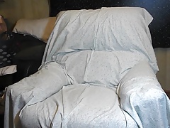 Finger fucking my fat ass
