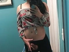 Chrissy Toying her clit