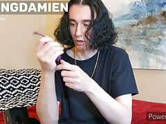 TheEnticr Unboxes New Vibrator