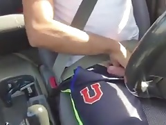 Hincha u de Chile se pajea en su auto