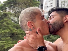 DOMINATOR HANDLING THE LIL' BREEZY AS SHE IS WORTH.