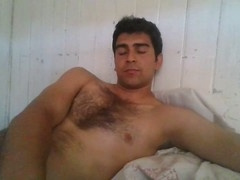 Straight Chilean guy bursts all over himself