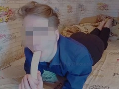 Instructional video on devouring banana (blowjob, deepthroat)