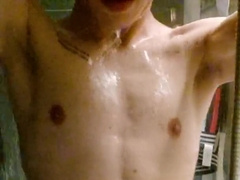 Glorious twunk taking a douche.