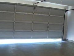 Horny faggot Eric Austyn wanks solo with fleshlight