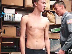 Twink security officer raw pokes tattooed suspects cock-squeezing ass