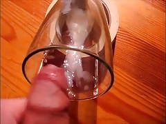 Preparing some yam with cum =)