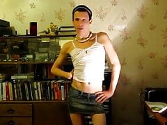 TWINK IS ALWAYS HUNGRY FOR RAW COCK