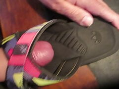 Fuck wifes colored shoe with huge cumshot
