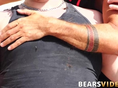 Beefy daddies Adam Jones and Alete Desco filp fucking raw