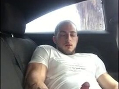 Str8 guy masturbation on the car