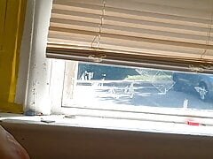 Mofo2121 Cumming in front if the window