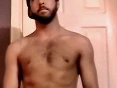 Amateur Yankees Blue and Joe chat before a hot blowjob session