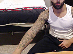 Str8 tat studs cum hard & quick