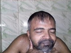 Arab first-timer Mayanmandev explores new pleasures in gay porn