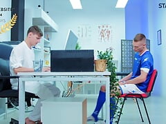 CREAMY TWINK MASSAGE HD
