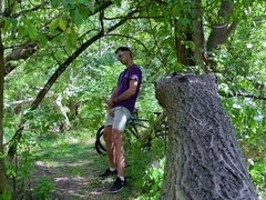 Slovil Za Drochkoi V Lesu - Poluchil Hui V Rot