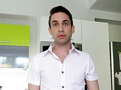 Amateur action with a hairy-assed hottie in HD