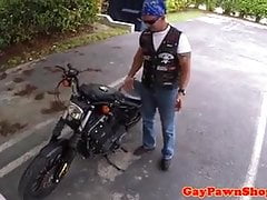 Straight pawnshop bear assfucked for cash