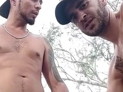 Leo Bulgari receives a hot outdoor cumshot in the dunes!