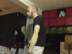 Hung amateur brits bareback threesome