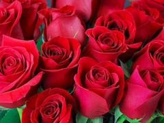 Mature Bangladeshi stud Desi Mazaa shows off his big ass in a gay scene