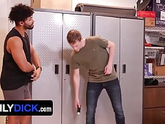 Curious Step Son Aaron Allen Joins Black Step Dad Tony Genius For A Naked Art Project - FamilyDick