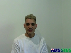 Blue Saw Aussie Queer Beckett Jerks His Rigid Man rod