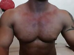 Bodybuilder Flexes and Eats his Cum on Webcam