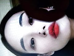 korean slut Yezi cock reaction