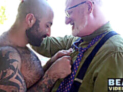 Gay hairy bareback, hairy bareback, hairy bears