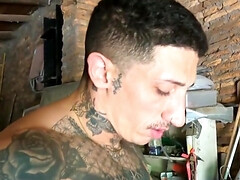 The mechanic is ready to fix his car in exchange for sex