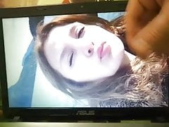 Cum tribute for Turkish girl face